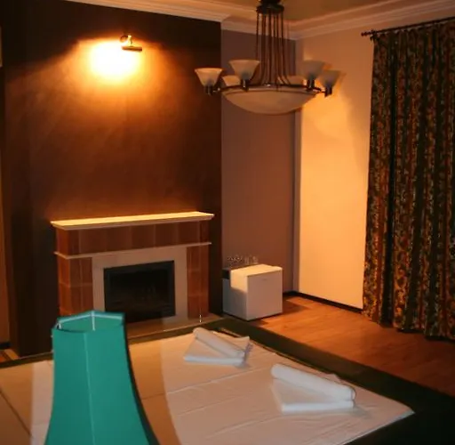 Love hotel Hedonija 4*